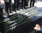 غبارروبی مزار شهدای گمنام دانشگاه ارومیه به مناسبت هفته دفاع مقدس