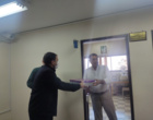 توزیع شیرینی به مناسیت گرامیداشت ایام الله دهه فجر در دانشگاه ارومیه 