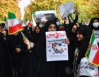  تجمع  دانشگاهیان جهت محکوم کردن اغتشاشات اخیر و جنایت تروریستی حرم مطهر شاهچراغ در دانشگاه ارومیه (+فیلم)