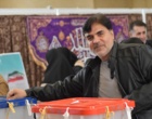 حضور پرشور دانشگاهیان دانشگاه ارومیه پای صندوق های رای مستقر در مسجد دانشگاه (+فیلم)