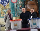 حضور پرشور دانشگاهیان دانشگاه ارومیه پای صندوق های رای مستقر در مسجد دانشگاه (+فیلم)