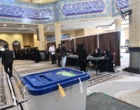 حضور پرشور دانشگاهیان دانشگاه ارومیه پای صندوق های رای مستقر در مسجد دانشگاه (+فیلم)
