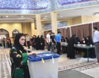 حضور پرشور دانشگاهیان دانشگاه ارومیه پای صندوق های رای مستقر در مسجد دانشگاه (+فیلم)