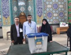 حضور پرشور دانشگاهیان دانشگاه ارومیه پای صندوق های رای مستقر در مسجد دانشگاه (+فیلم)