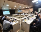 دکتر رضازاد در کارگروه آموزش عالی استان آذربایجان غربی تأکید کرد: ضرورت حرکت به سوی دانشگاه‌های «مسئله‌محور» و اصلاح رشته‌های تحصیلی بر اساس نیاز بازار کار