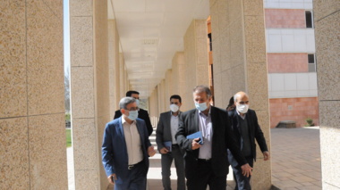 تداوم بازدید سرپرست دانشگاه ارومیه از آموزش های حضوری و خوابگاه های دانشگاه 