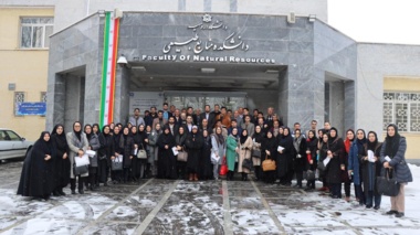 تجلیل از کارکنان مدیریت امور دانشجویی دانشگاه ارومیه 