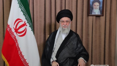 رهبر معظم انقلاب: نیروهای مسلح رژیم رذل صهیونی را بیچاره خواهند کرد