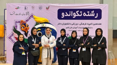 مدال نقره تکواندو بر گردن دانشجوی دانشگاه ارومیه